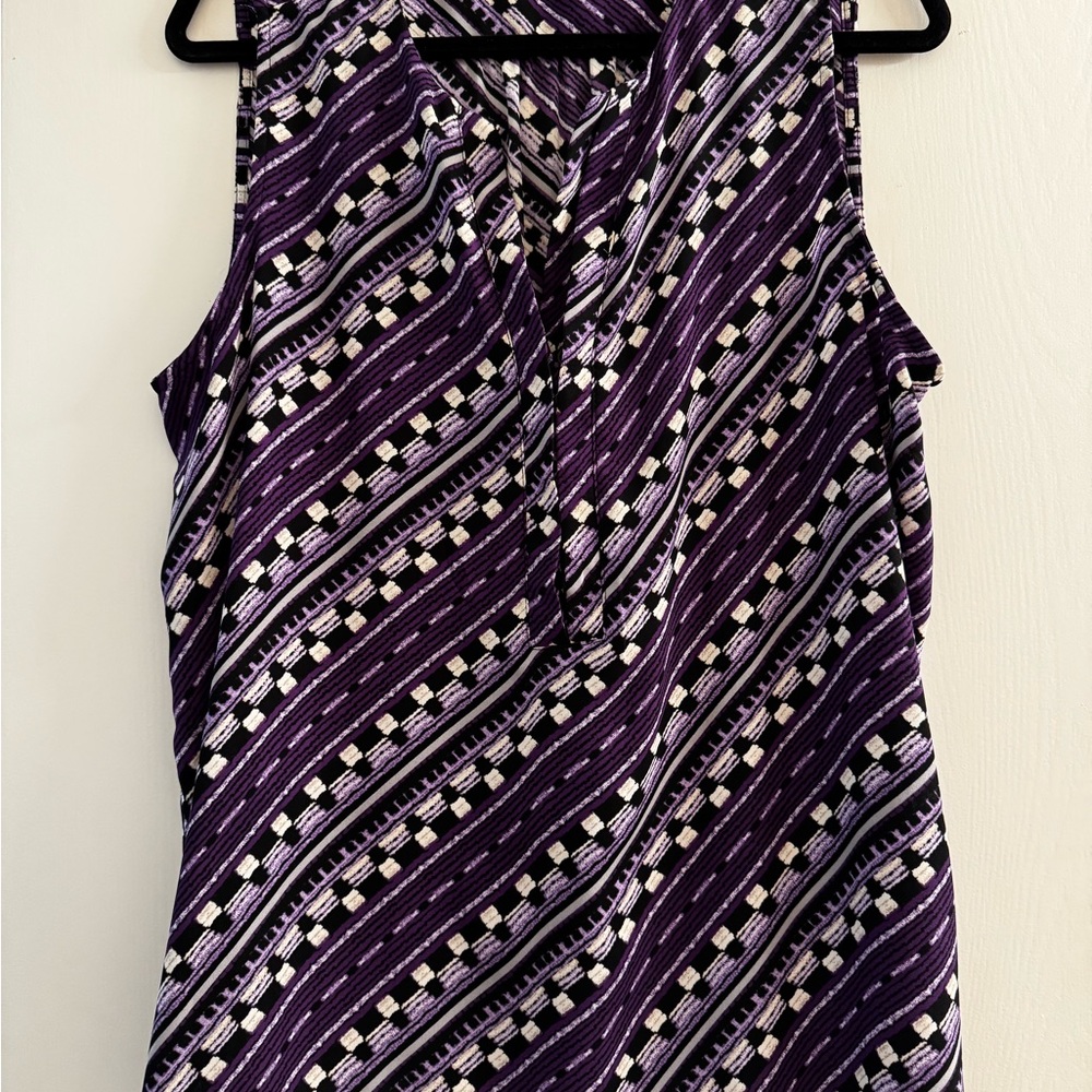 Dana Buchman Purple, Black, and White Geometric Patterned Sleeveless Blouse
